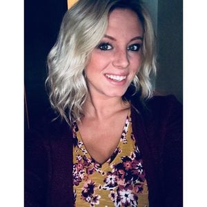 Meet your Posher, Ashley